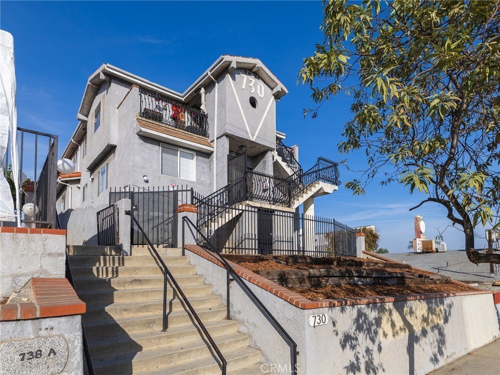 Los Angeles, California, United States 1 - 17635538