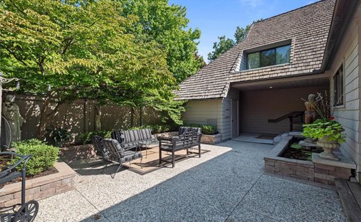 Condo in Bloomfield Hills, Michigan, United States 1
