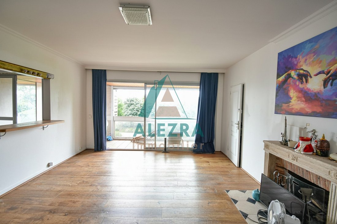 Apartment in Les Bures, Garches, France 2 - 18956128
