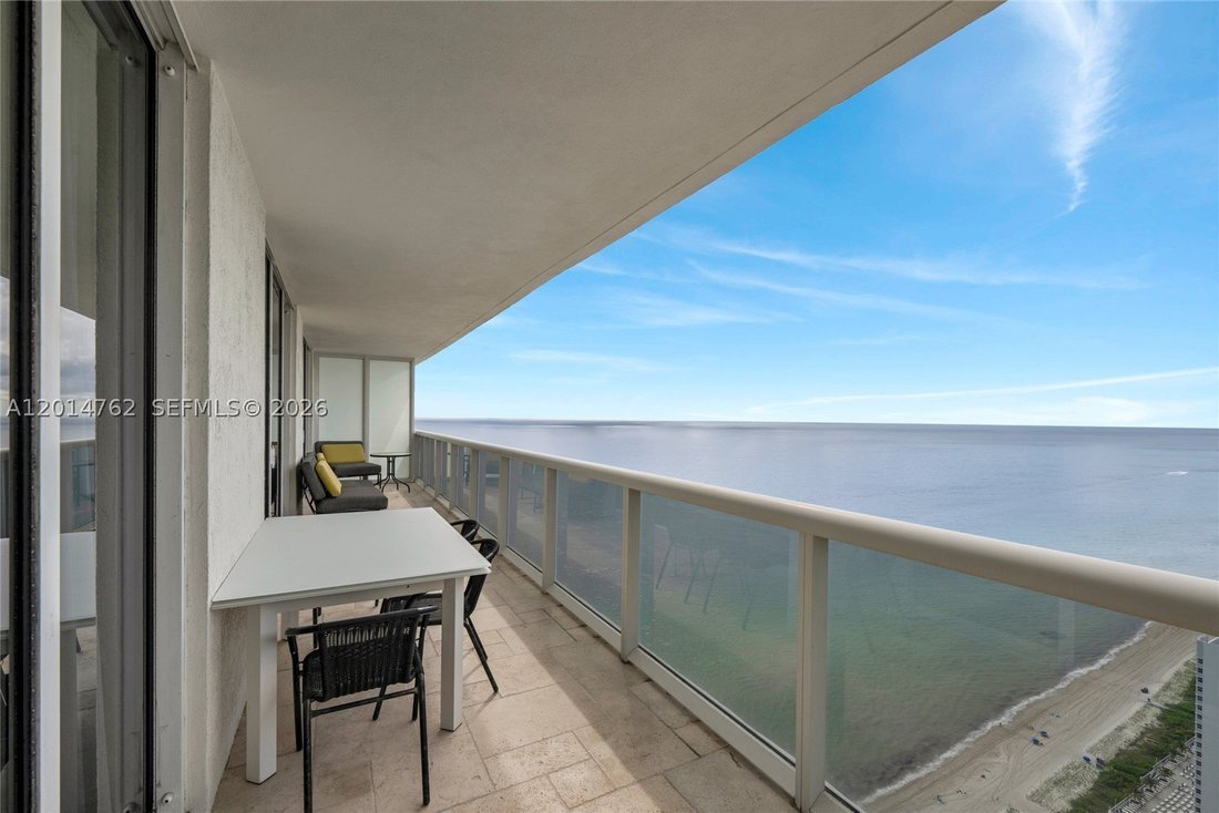 House in Hallandale Beach, Florida, United States 3 - 17877790