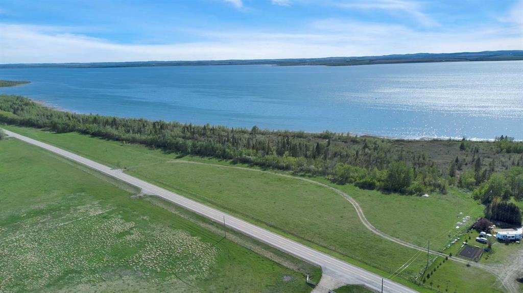 Land in Lacombe, Alberta, Canada 1 - 18955848