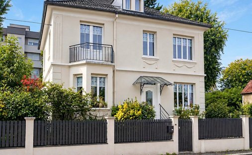 Country House in Sud, Riedisheim, France 1