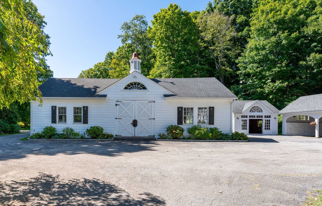 House in Greenwich, New York, United States 2 - 18956159