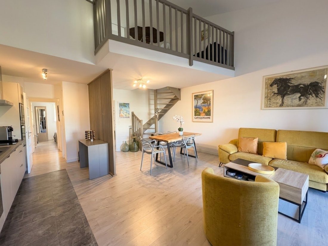 Apartment in Centre Ville, Carqueiranne, France 1 - 18956519