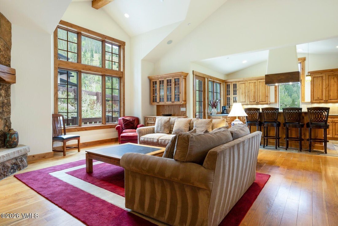 Vail, Colorado, United States 4 - 18956614