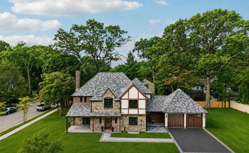 House in Rockville Centre, New York, United States 1