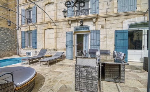 House in Centre Nord, Apt, France 1