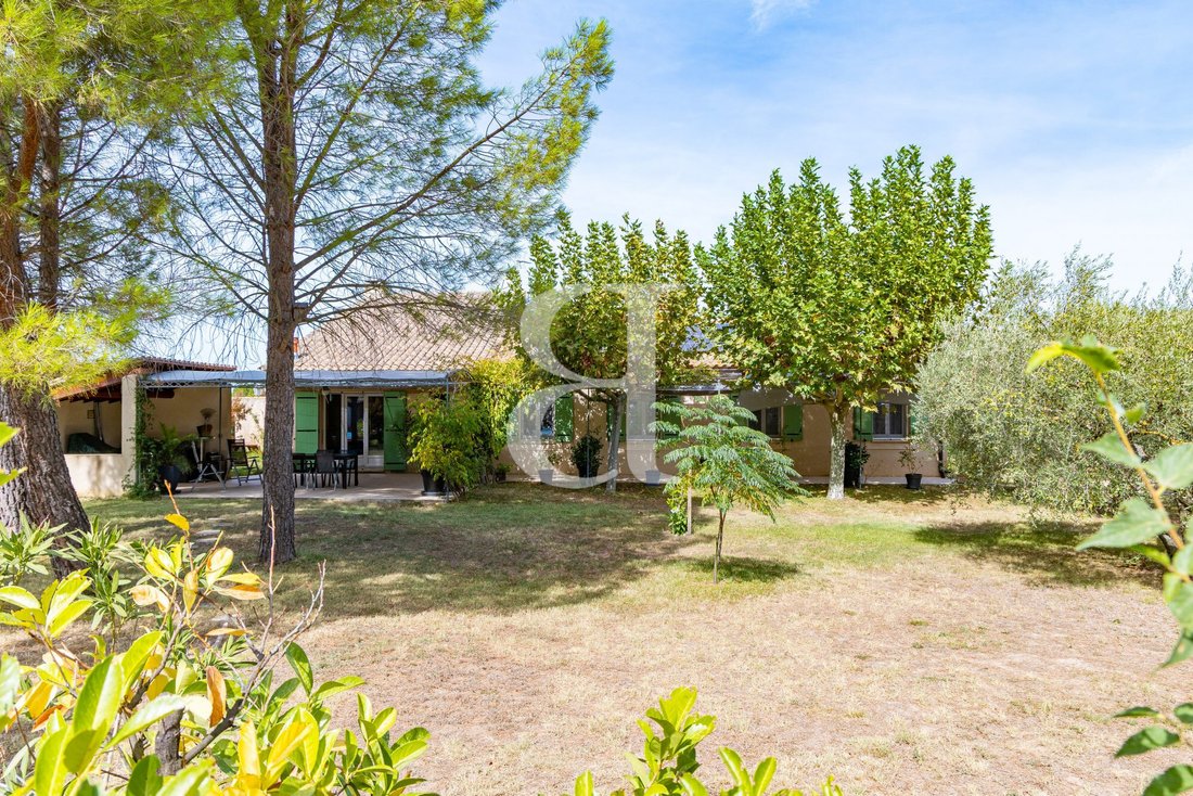 Villa in Maubec, Provence-Alpes-Côte d'Azur, France 3 - 18956211