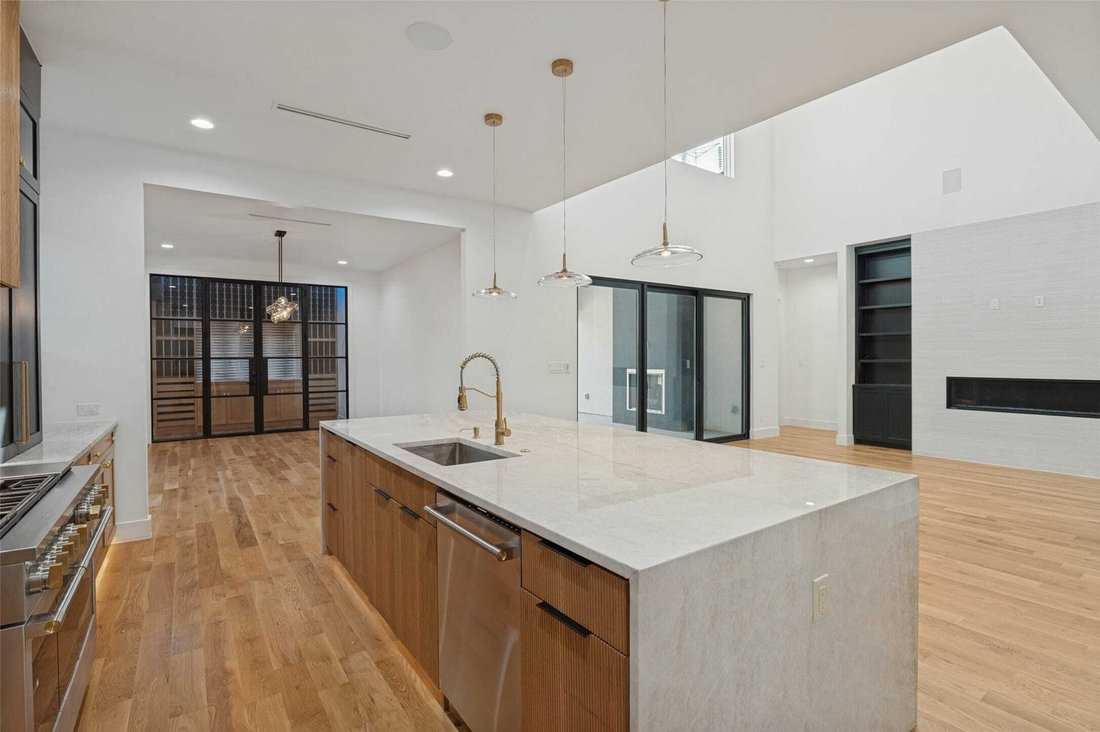House in Dallas, Texas, United States 5 - 18955929