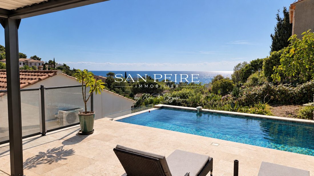 House in Les Issambres, Roquebrune-sur-Argens, France 2 - 18124628