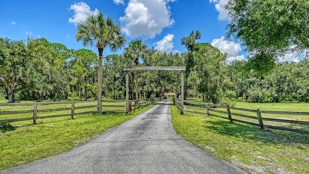 House in Sarasota, Florida, United States 4 - 18956132