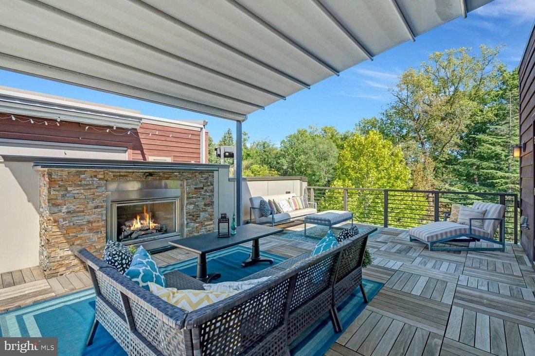 Townhouse in Bethesda, Maryland, United States 5 - 18738274
