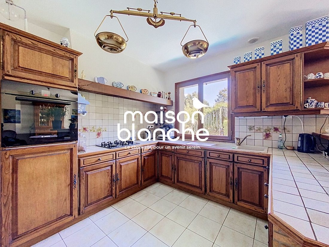 Villa in Feneu, Pays de la Loire, France 5 - 18956222