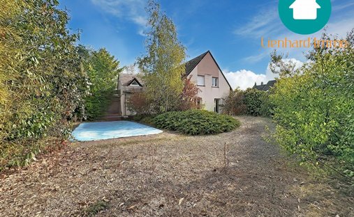 House in Ouest, La Wantzenau, France 1