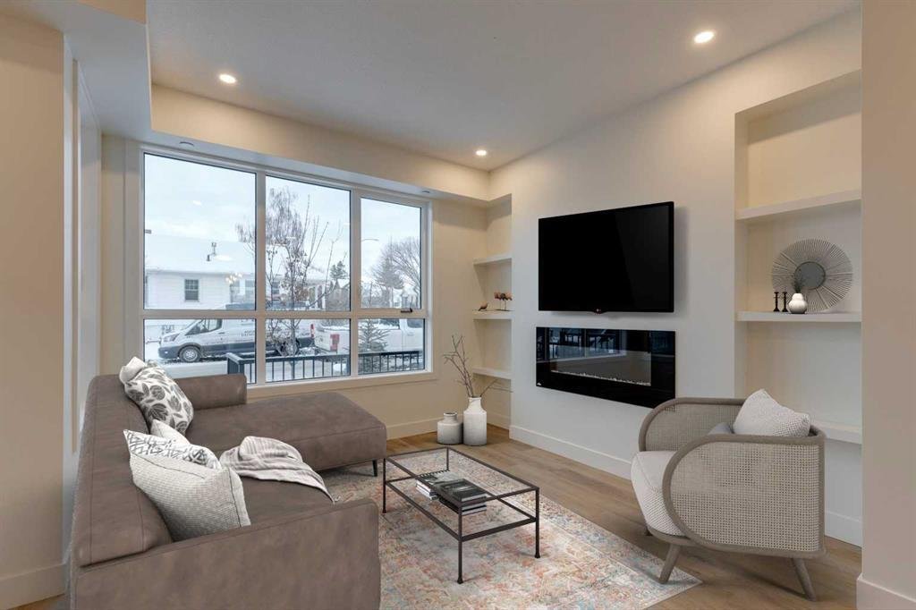 House in Calgary, Alberta, Canada 5 - 18956052