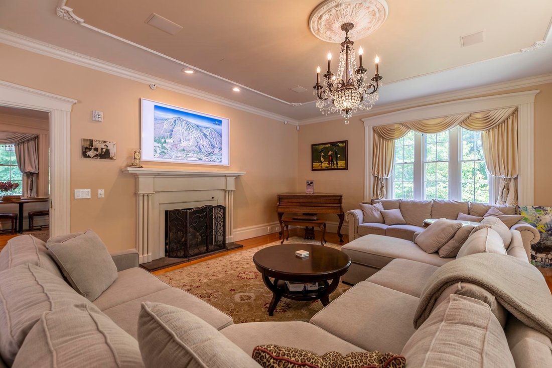 Cavendish, Vermont, United States 4 - 18957092