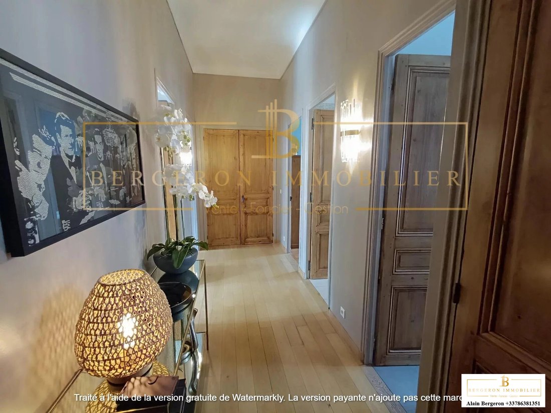 Apartment in Saint Nicolas, Cannes, France 2 - 18956366