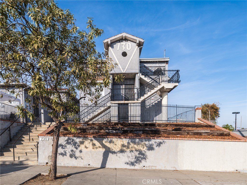 Los Angeles, California, United States 2 - 17635538