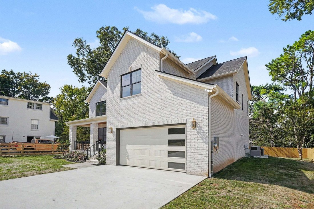 Co Op in Nashville, Tennessee, United States 3 - 18959053