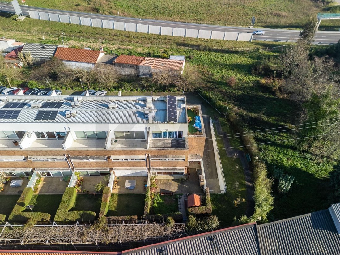 Townhouse in Castelo da Maia, Porto District, Portugal 3 - 17272680