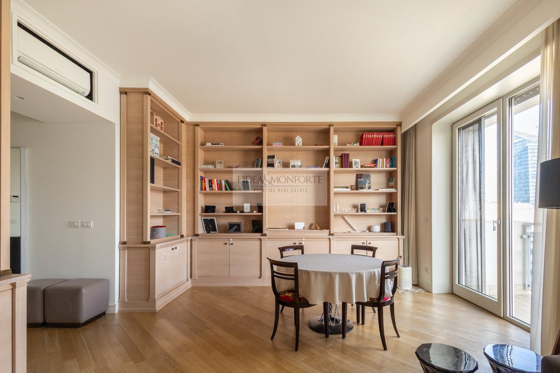 Apartment in Garibaldi - Porta Venezia, Milan, Lombardy 5 - 18959352