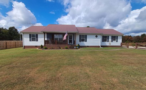 House in Chapel Hill, Tennessee, United States 1