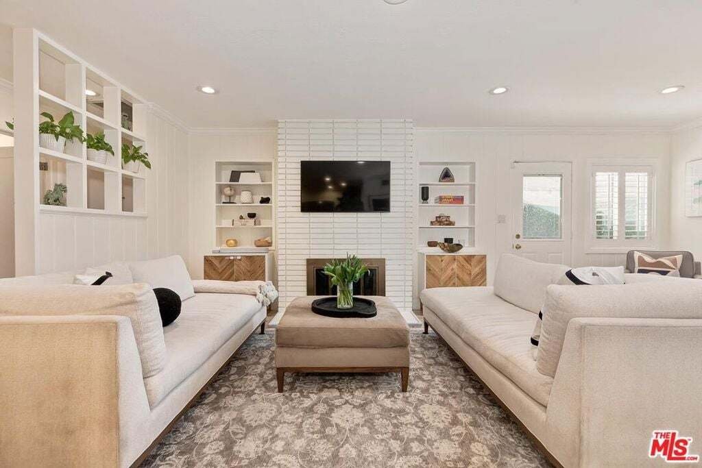House in Los Angeles, California, United States 3 - 18958453