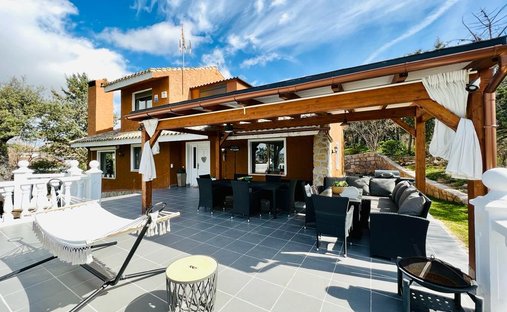 House in Moralzarzal, Comunidad de Madrid, Spain 1
