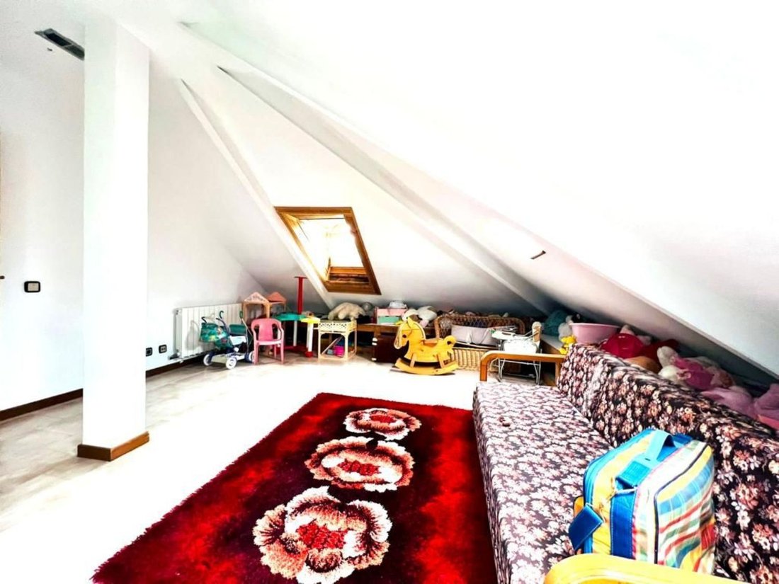 Chalet in El Molar, Comunidad de Madrid, Spain 5 - 18959546