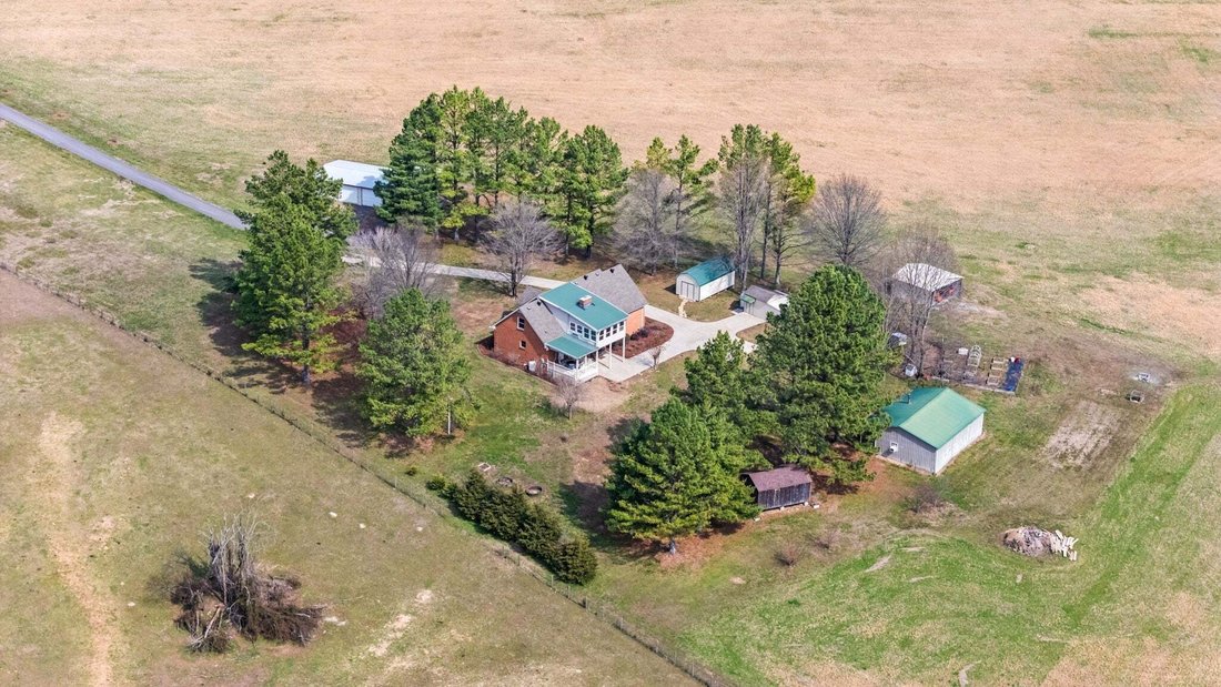 House in Castalian Springs, Tennessee, United States 1 - 18959081