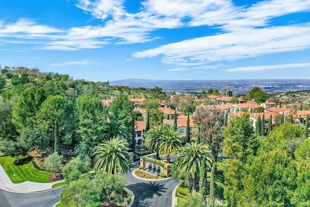 Townhouse in Newport Beach, California, United States 2 - 18959396