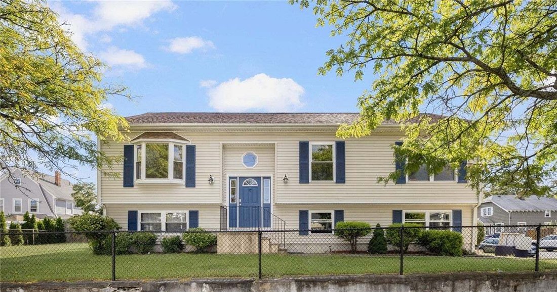 House in East Providence, Rhode Island, United States 1 - 18958403