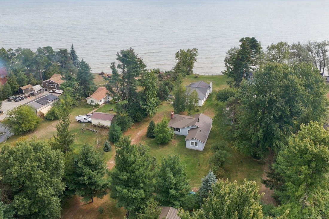 House in Deckerville, Michigan, United States 4 - 18959237
