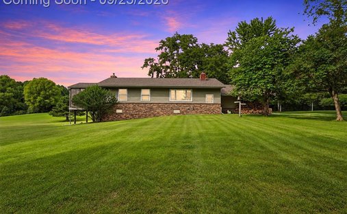 House in Township of Hamburg, Michigan, United States 1
