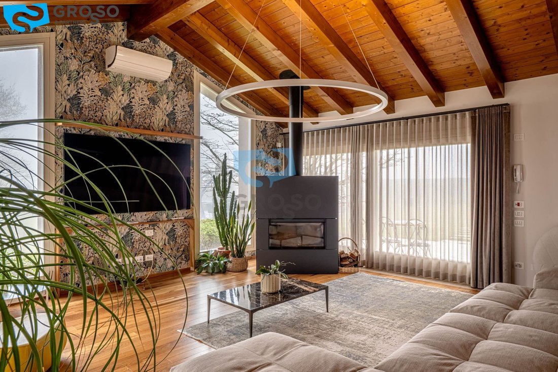Villa in Silea, Veneto, Italy 4 - 16563038