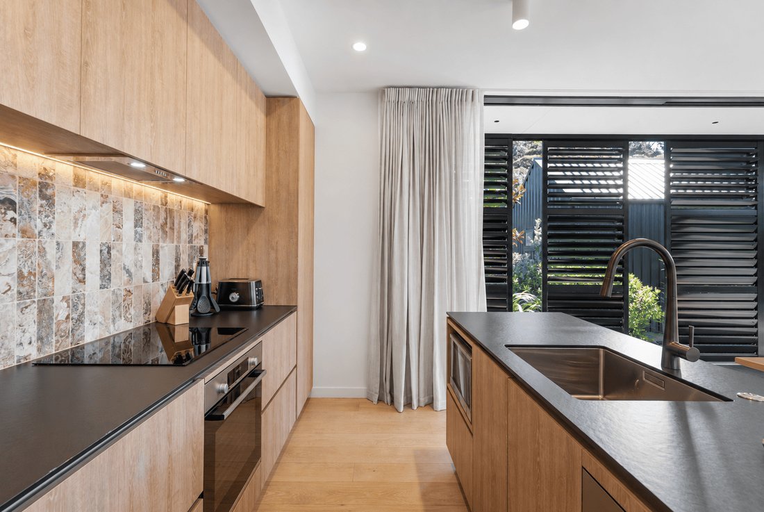House in Waiheke Island, Auckland, New Zealand 4 - 18958522