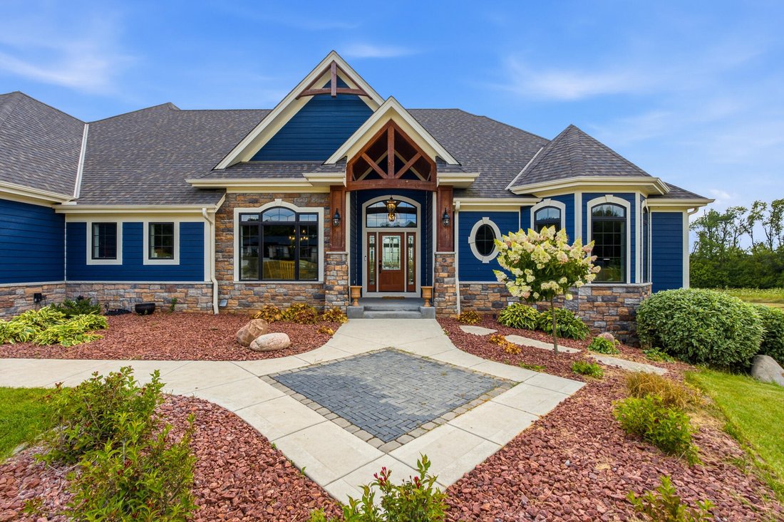 House in Delafield, Wisconsin, United States 2 - 18958987