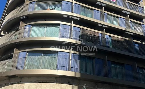 Apartment in Santa Clara, Lisbon, Portugal 1