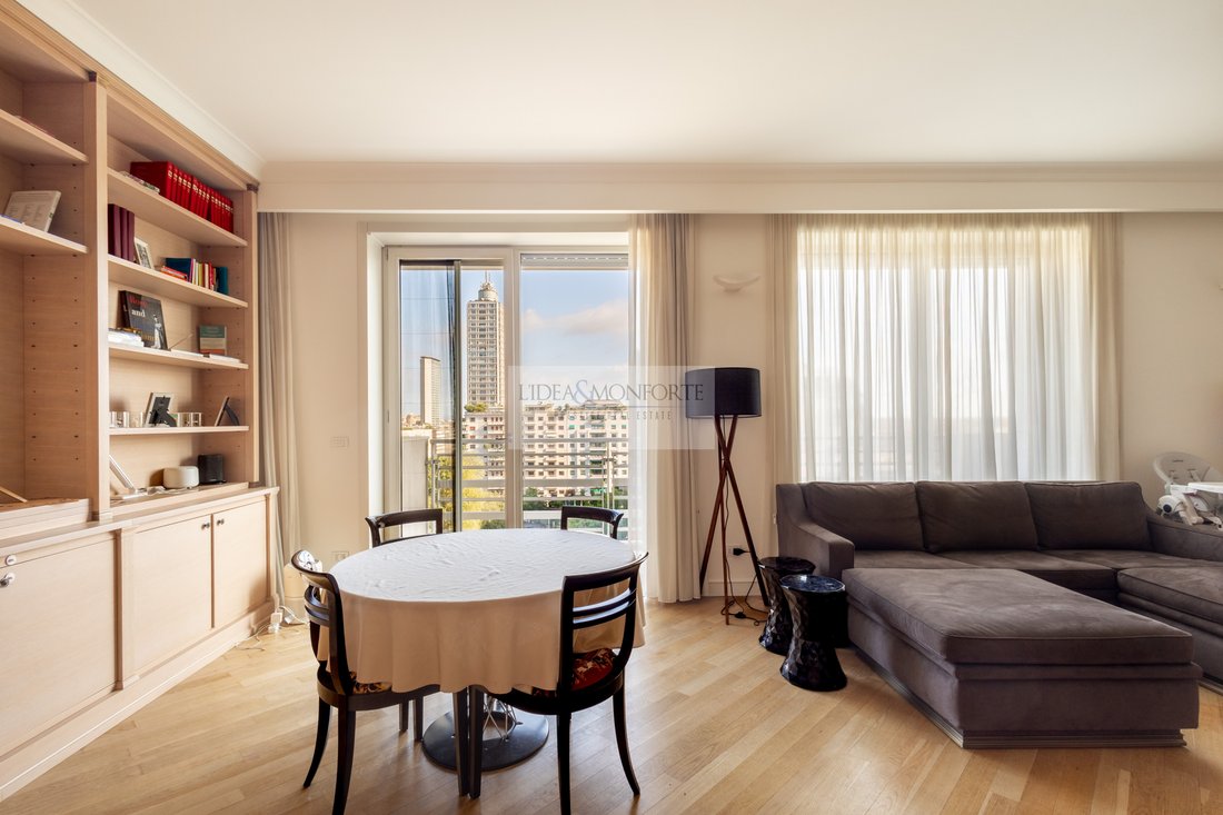 Apartment in Garibaldi - Porta Venezia, Milan, Lombardy 2 - 18959352