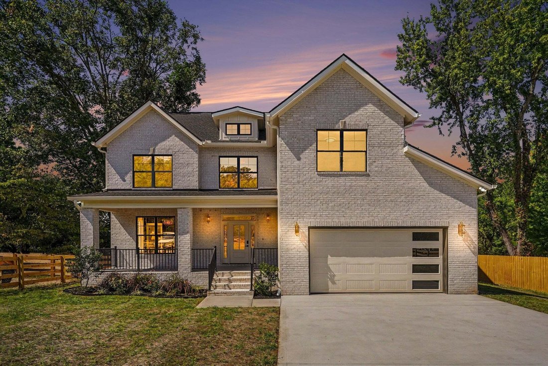 Co Op in Nashville, Tennessee, United States 1 - 18959053