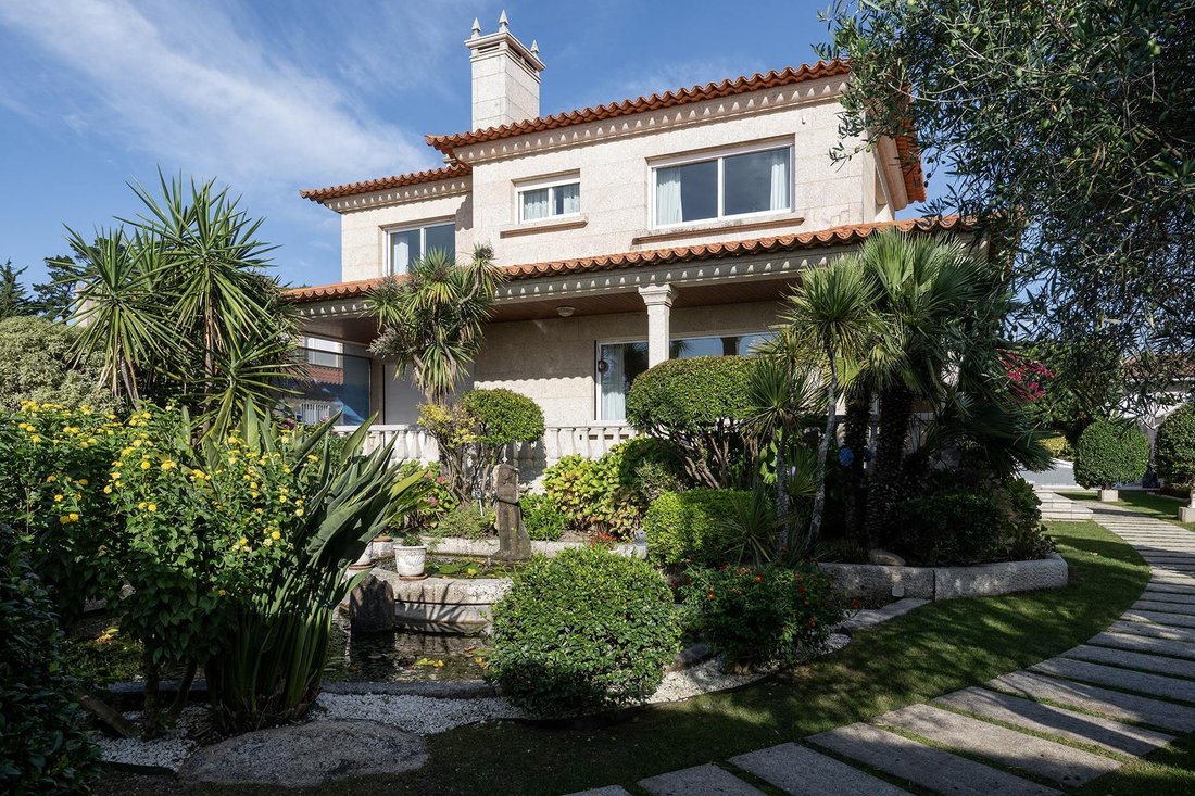 Villa in A Ramallosa, Nigran, Spain 4 - 18958815