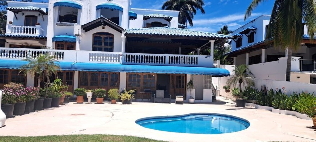 House in Rio Hato, Coclé Province, Panama 1 - 18959033