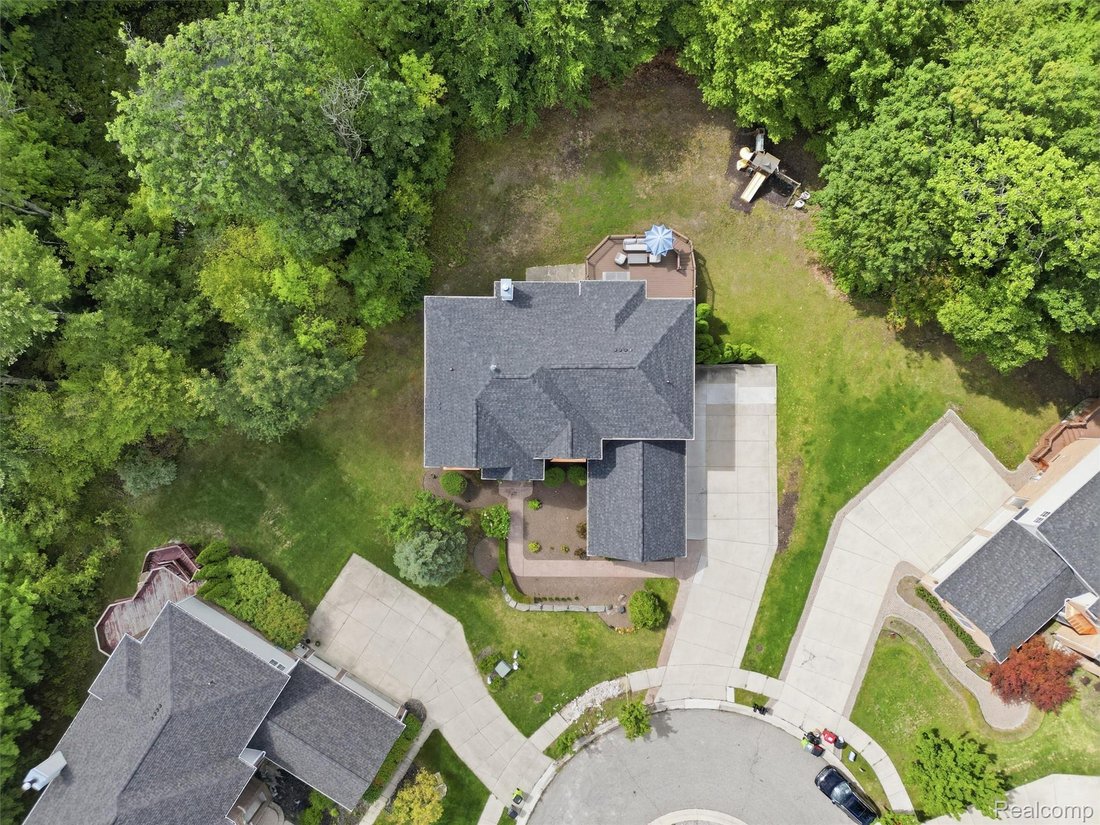 House in Farmington Hills, Michigan, United States 4 - 18958896