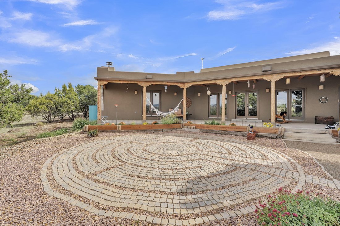 House in Tijeras, New Mexico, United States 4 - 18958108