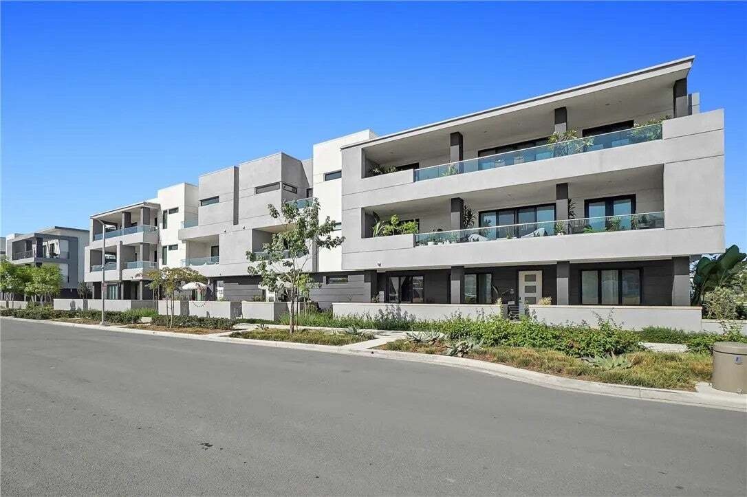 Condo in Tustin, California, United States 1 - 18959320