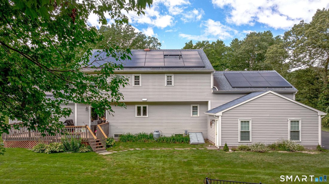 House in Hamden, Connecticut, United States 4 - 18958139