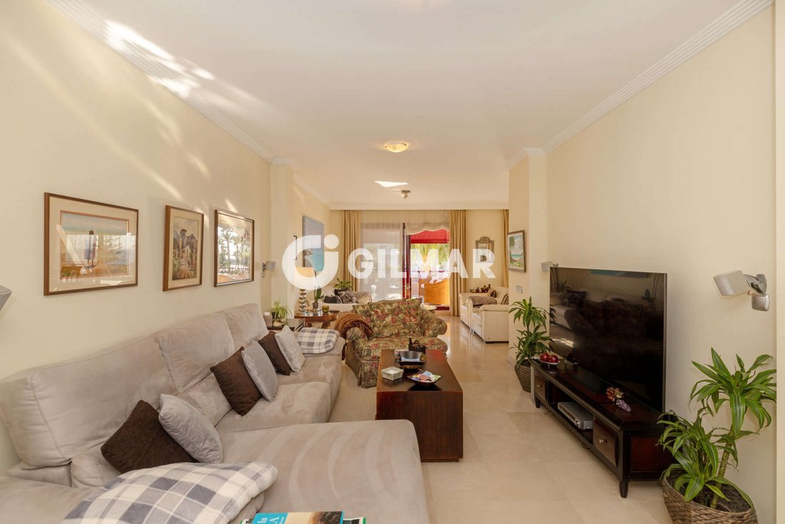 House in Estepona, Andalusia, Spain 4 - 18939992
