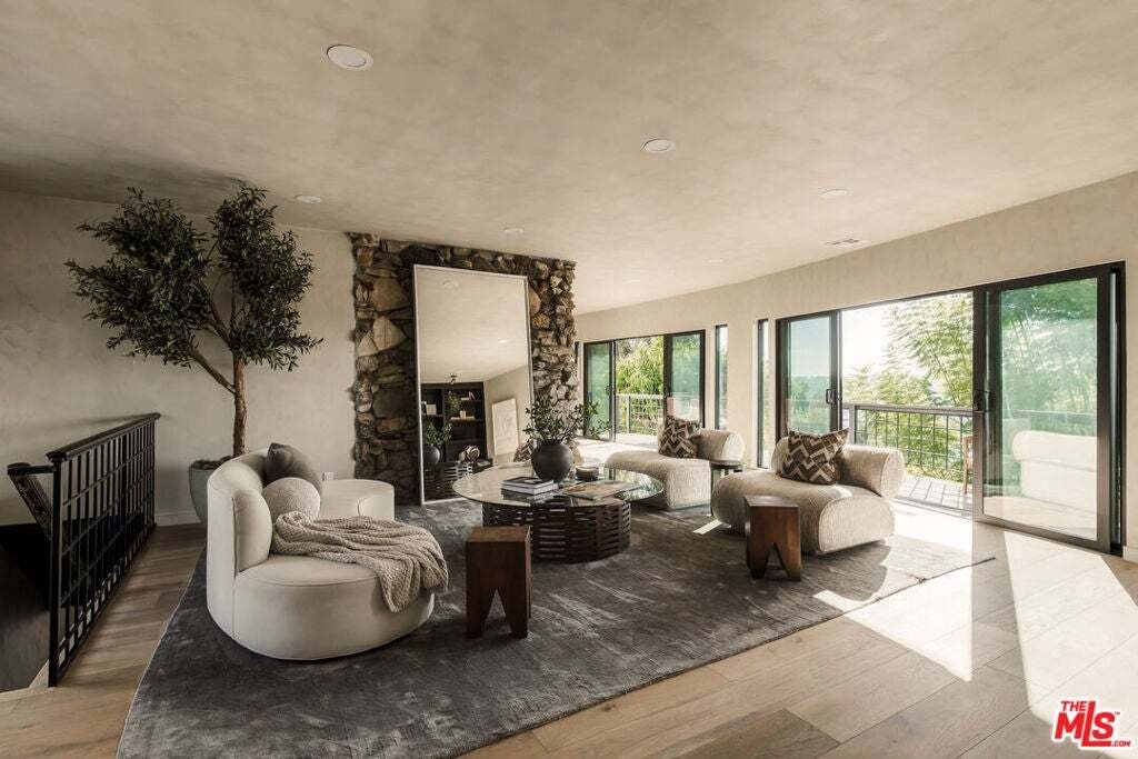 House in Los Angeles, California, United States 3 - 18958460