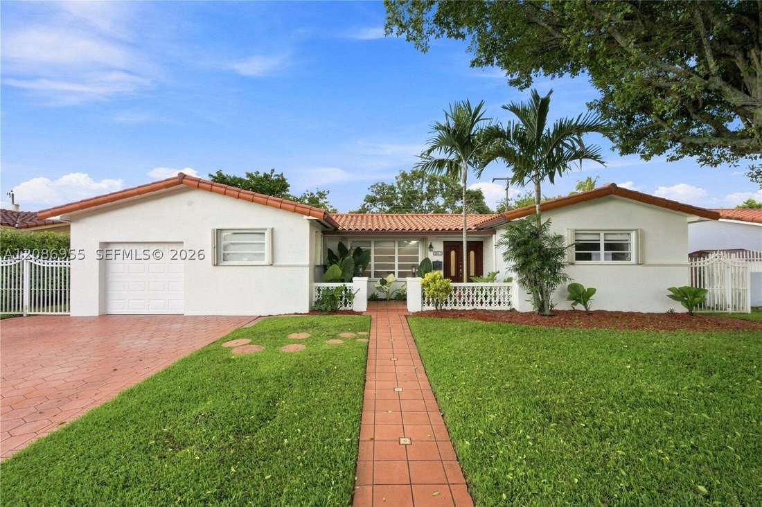 House in Miami, Florida, United States 1 - 18959120