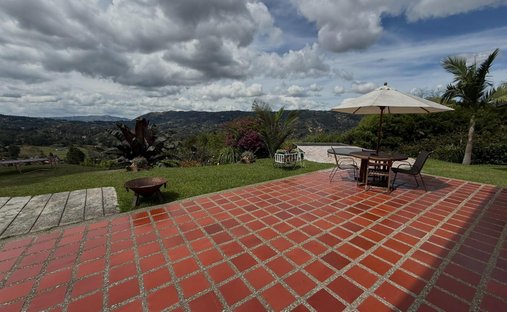 Finca in Guarne, Antioquia, Colombia 1